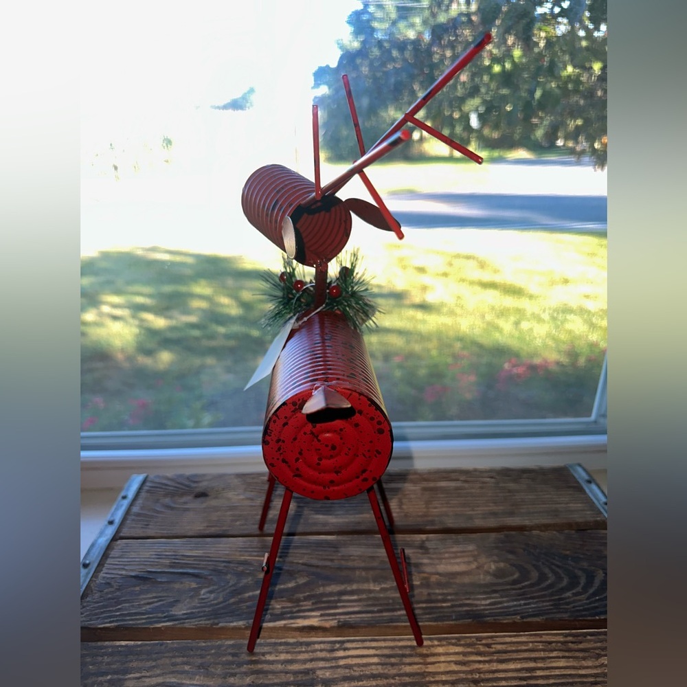 Festive Red Tin Can Metal Reindeer Decor with Holiday Bow - NWT - Picture 3 of 5